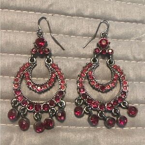 Beautiful ruby red earrings. (Costume jewelry)